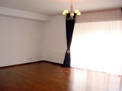 APARTAMENT 5 CAMERE