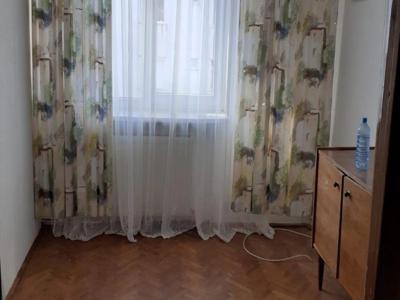 Apartament de vanzare, 4 camere, decomandat, 88 mp, Calea Romanului, Giratoriu Maelvi / Salon - Frizerie La fix, Cod 145300