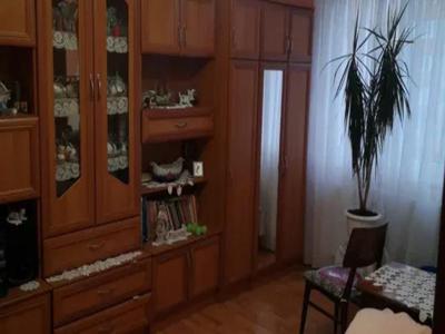 Calea Romanului apartament 74 mp, 3 camere, decomandat, de vanzare, OMV, Cod 148214