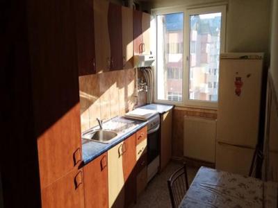 De vanzare apartament, 4 camere, decomandat, 90 mp, Central, Colegiul Tehnologic 