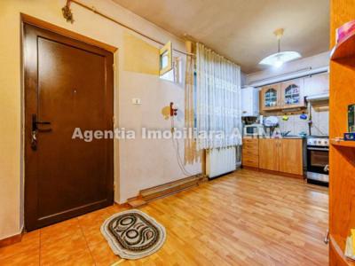 Apartament 2 camere in Deva, zona Aurel Vlaicu, Aleea Trandafirilor, 47 mp, parter, cu gradina proprie...