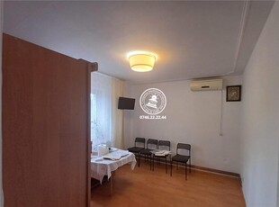 Apartament 3 camere de vanzare Tatarasi