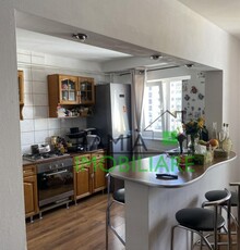 Apartament 3 camere, Racadau