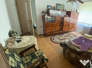 Apartament de vanzare pe str. Cosminului, Rogerius, Orade...