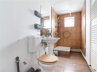 Casa tip duplex cu 3 dormitoare de vanzare, Nojorid