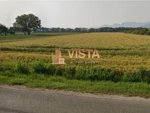 Teren intravilan construibil de 856 mp situat in Stupini, Brasov