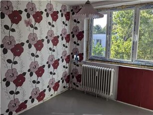 Vanzare Apartament 3 Camere Decomandat BerceniEmil Racovita