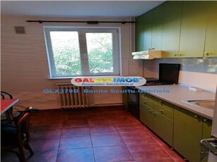 Vanzare apartament 4 camere ,etaj 2 din 4 Piata Domenii