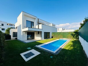 Villa with pool, modern furnished, in a monitored complex, Iancu Nicolae