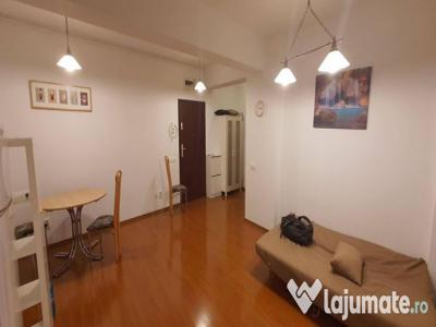 Apartament 2 camere, parter, zona buna !