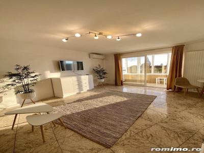 Apartament cu 2 camere in Piata Victoriei