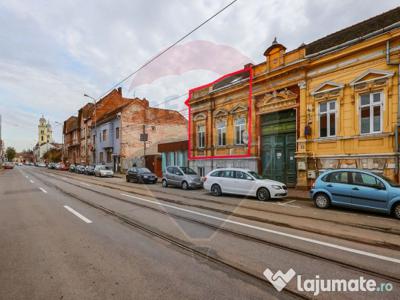 Investiție Apartament cu 5 camere, strada Primăriei zon...