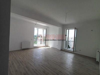 Apartament 2 camere, 2 balcoane - Grand Arena.