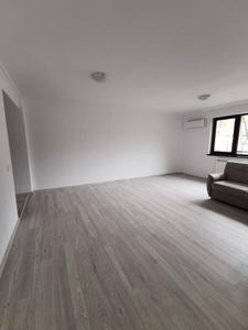 Apartament 2 camere de vanzare, bloc nou. Pret 91.000 usor neg!