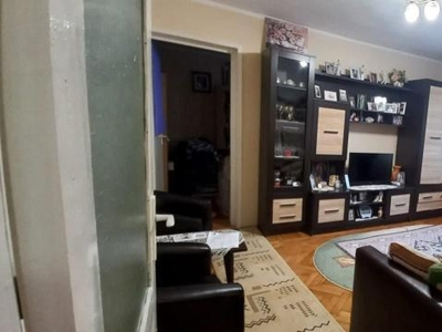 Apartament 2 Camere Parc Mihai Eminescu / P-Ta Mica , Etaj 3