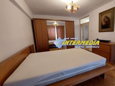 Apartament 3 camere de inchiriat zona M-uri Alba Iulia