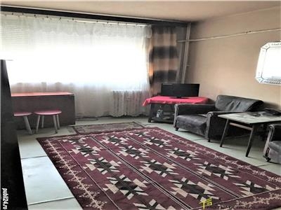 Apartament 4 camere de vanzare Drumul Taberei