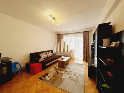 Apartament cu 3 camere decomandate, Cetate - zona Mercur