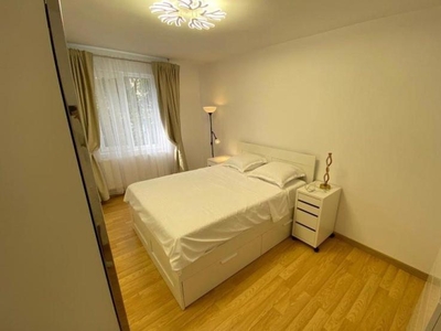 Inchiriez apartament 3 camere, Floreasca