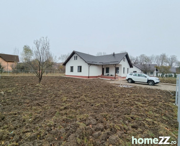 Proprietar casa noua (2023) in comuna Brebu
