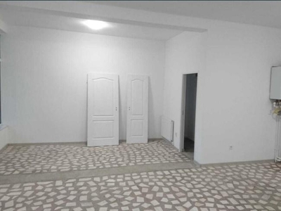 Spatiu Comercial de inchiriat, 55 mp, zona Calea Nationala