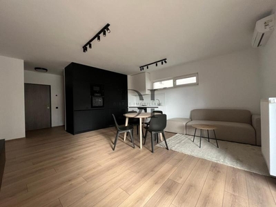 Vanzare Apartament Deosebit 2 camere Zona Iulius Mall