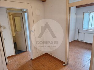 Apartament 2 camere decomandat Soarelui fara imbunatatiri