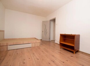 Apartament cu 2 camere de inchiriat