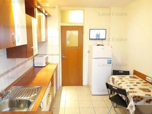 Apartament cu 3 camere Rahova-Posibilitate de montare Centrala