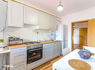 Apartament cu 4 camere de vânzare I Str. Eroilor