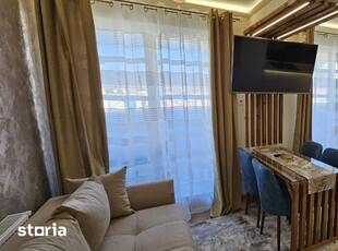 Apartament de LUX, 2 camere, terasa 15mp, zona Urusagului