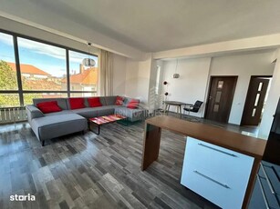 Apartament modern 3 camere si 2 balcoane zona Parc Sub Arini