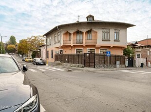 CAROL - REGINA MARIA, APARTAMENT RENOVABIL 80 MP TOTAL, ETAJ 1!