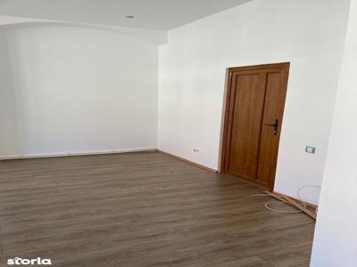 Apartament in casa Str. Lunga