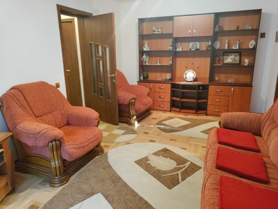 Apartament 3 camere Calea Bucuresti