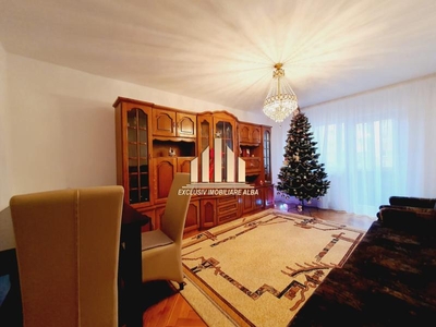Apartament cu 5 camere decomandate, Cetate - zona scolii Mihai Eminescu