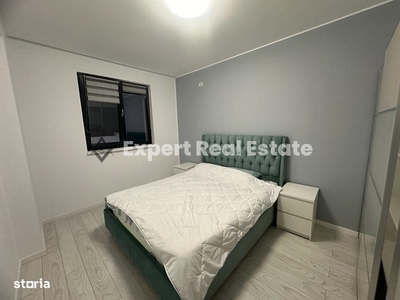 Apartament nou 2 camere, loc de parcare zona Soarelui