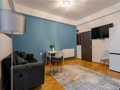 Brezoianu Parc Cismigiu apartament 3 camere