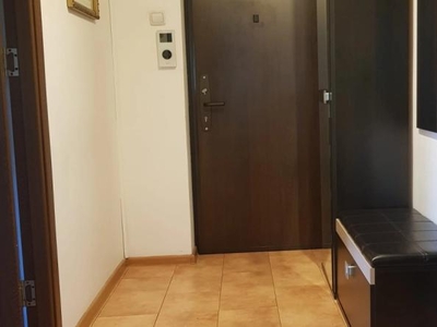 De vanzare apartament, 3 camere, decomandat, 77 mp, Central, Tg. Cucu, Vile, Cod 150652