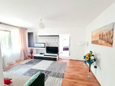 Apartament 2 camere semidecomandate- Podu Ros (Socola)