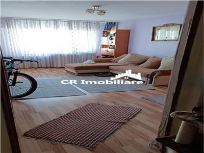 De vanzare Apartament 4 camere DRISTOR