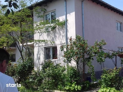 Vand casa la curte in Babadag județul Tulcea