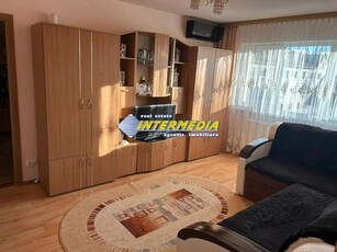 Apartament 2 camere de vanzare in Alba Iulia zona Cetate