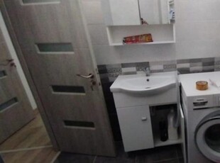 APARTAMENT 2 CAMERE, MOBILAT SI UTILAT, BLOC NOU, LOC PARCARE, POPAS