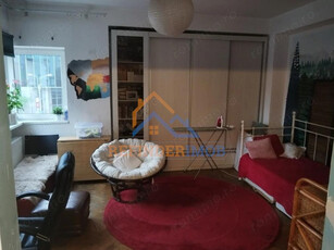 Apartament 3 camere Armeneasca Apartament 3 camere zona Armeneasca REF04B16