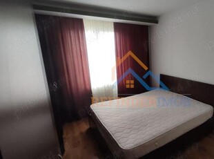 Apartament 3 camere de vanzare Rahova