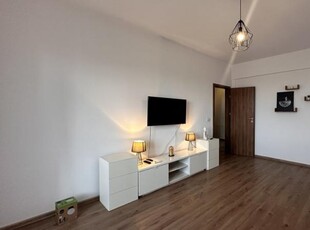 Apartament cu 2 camere la etajul 2, in Giroc