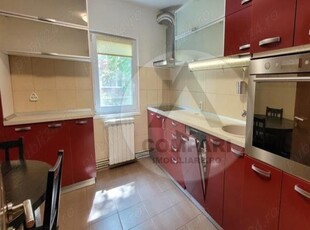 Apartament cu 3 camere în Calea Aradului confort 1 decomandat