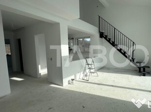 Apartament 3 camere 85 mpu cu balcon zona industriala vest S