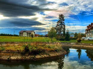 Hotelpensiune 65 camere vanzare in Brasov, Rasnov, Panicel